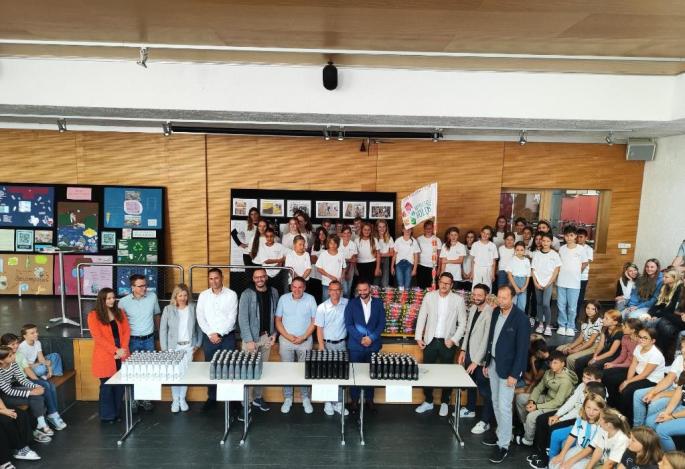 Übergabe der Trinkflaschen 11.09.2024