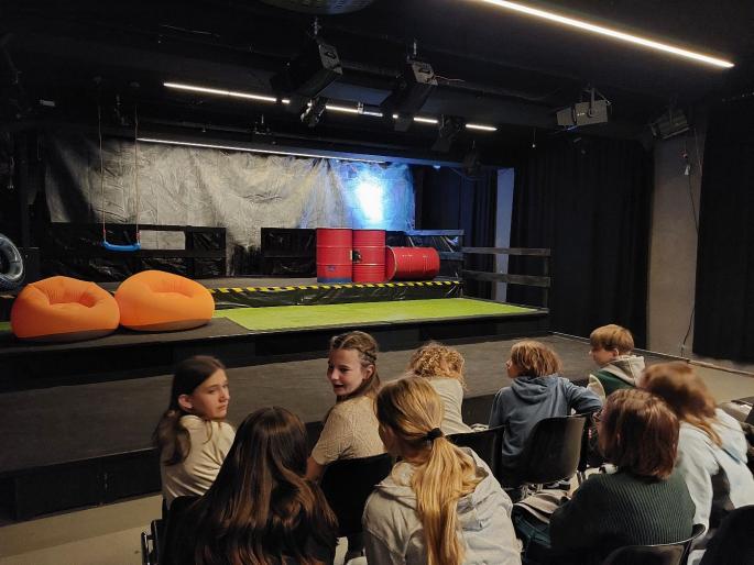 Theater Szenario 3b